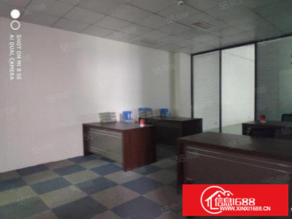 龙华大浪龙澜大道边上一楼600平方厂房仓库出租