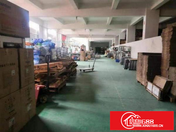 横岗松柏2楼厂房480平出租，带红本，无公摊，出入方便