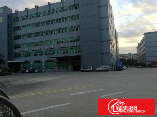 平湖华南城食品工业1300平方园厂房出租