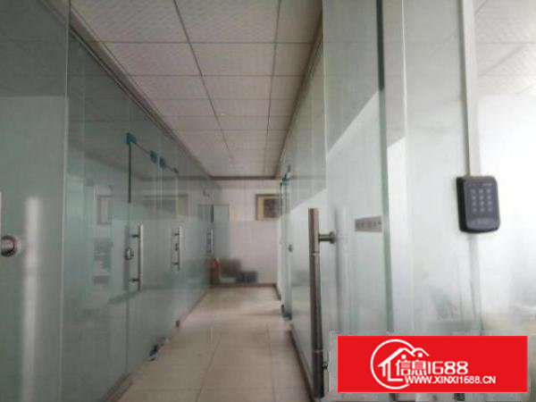 西乡九围工业区或洲石路附近一楼带装修厂房700平米