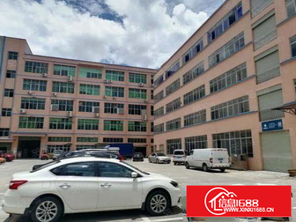 出租|石岩主干道旁新出楼上500平方精装厂房出租200起分