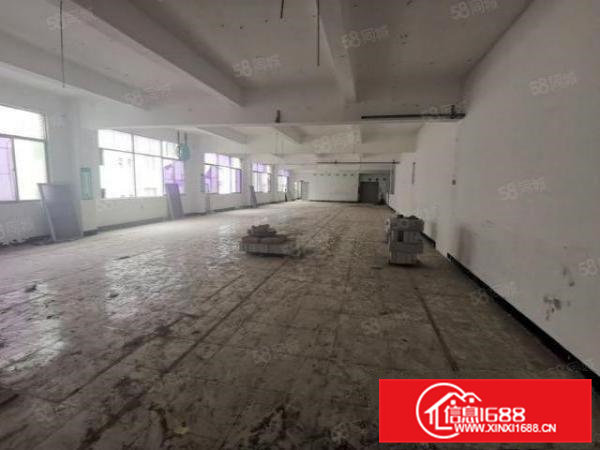 凤岗新空出楼上标准厂房出租地理位置佳工业园区独院厂房