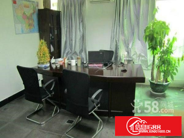 大浪泉新源工业区新出4楼860平带装修厂房招租