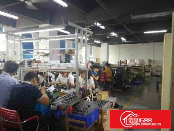 塘厦新出楼上原房东800平厂房诚意出租，形象好零摊