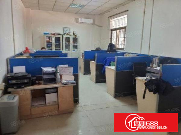 实拍沙井共和步涌一楼带牛角1100厂房仓库出租