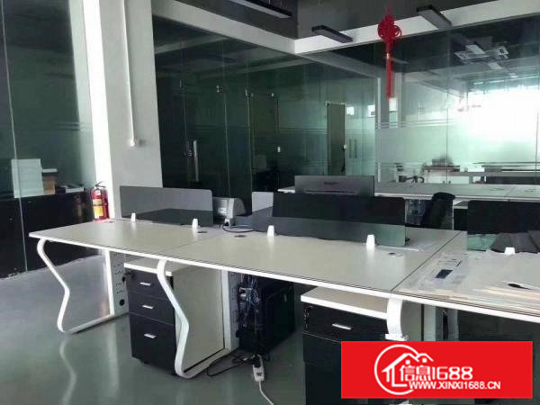 清溪新出标准厂房1080平豪华精装修办公室可做电池可分租