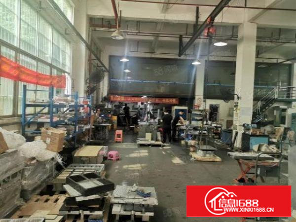 石岩水田原房东一楼厂房1100平米实际面积租.