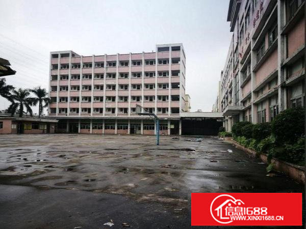 出租龙岗区龙东楼上电子厂房2200平方