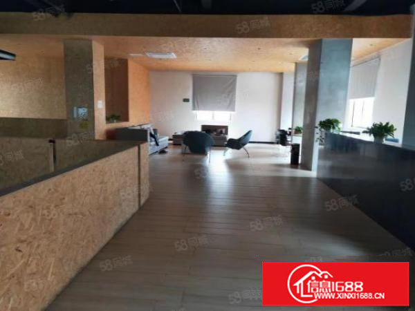 靠风池装饰城大马路边带装修厂房出租（大小分租）