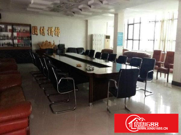 原房东独院厂房8600平米出租