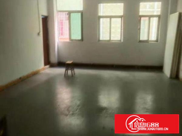 塘厦龙背岭900平厂房出租消防过关现成办公室新电梯