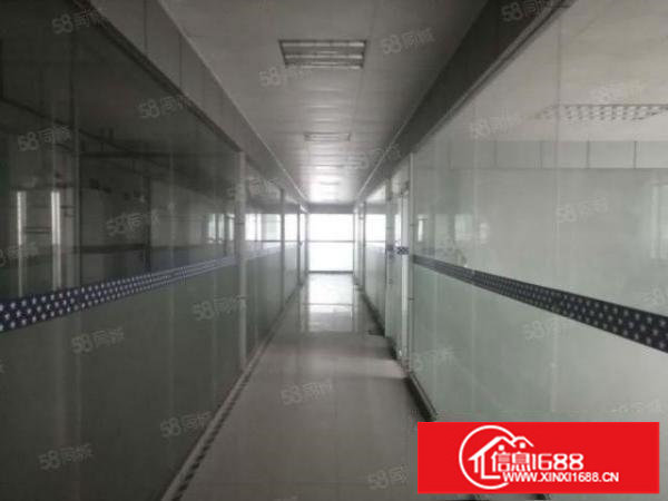 牛湖社区有电梯有宿舍合同3年有办公室吊顶