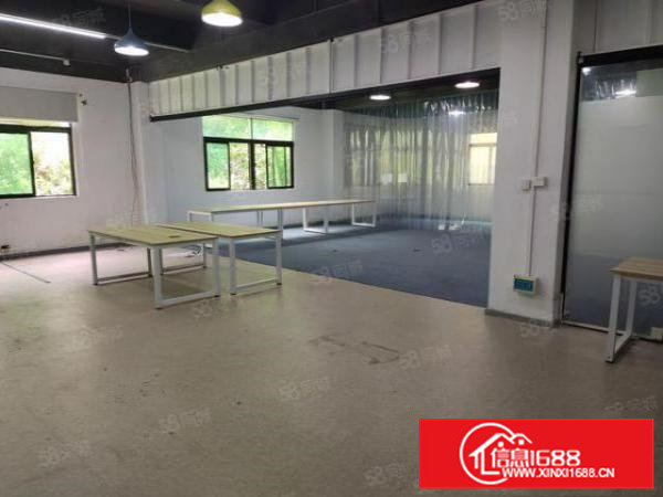 凤岗雁田怡安工业城二楼260平原房东红本仓库厂房出租可分租