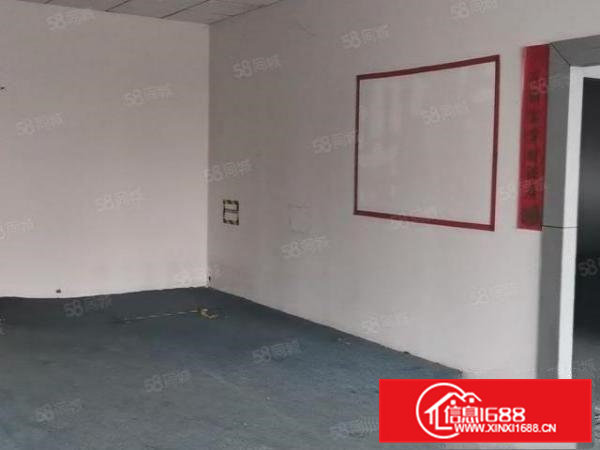 横沥新出原房东标准一楼高度7.5米，带牛角1500厂房出租