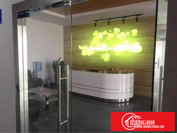 观澜福民，新出花园厂房四楼780平方，合同4年