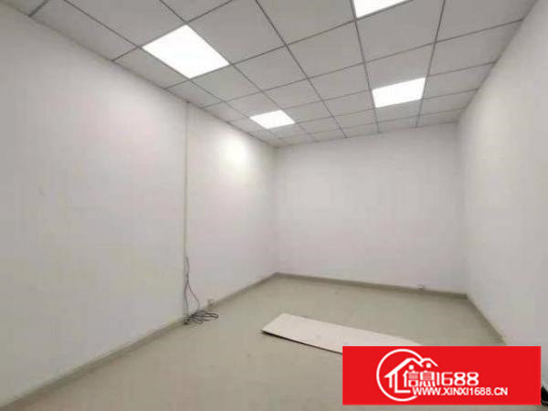 龙岗龙西原房东二楼整层1000平实际面积，送装修，无需转让费