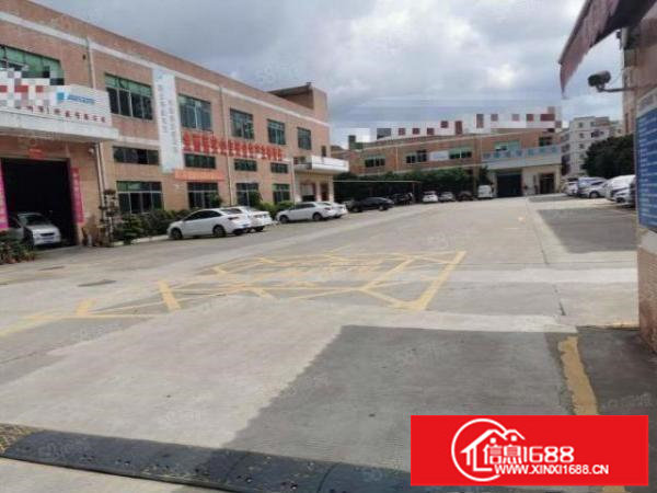 松岗红星新出二楼1800平标准厂房，交通方便配套齐全