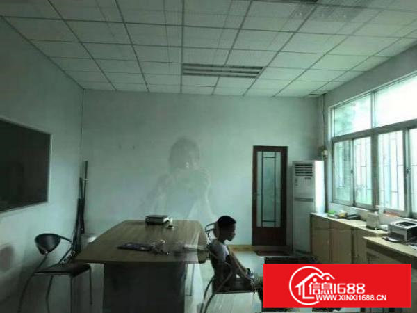 出租横沥镇振兴中路170平方厂房，水电齐全价格实惠