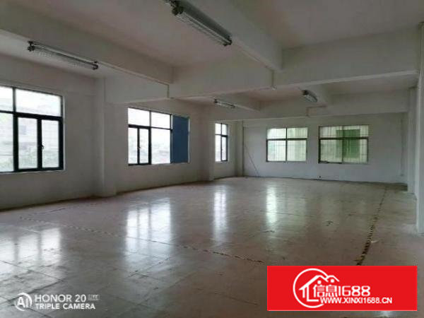 西乡黄田新出二楼整层540平米带装修厂房招租