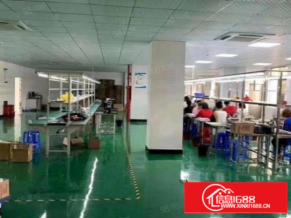 凤岗宏盈工业园出租三楼1000平方现成装修办公室