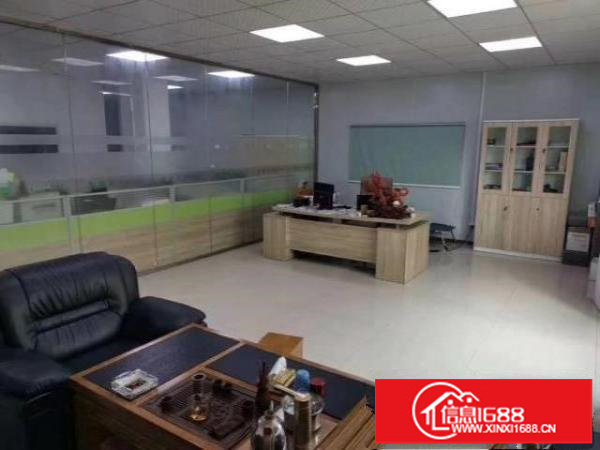 龙华汽车站旁新出800平米精装修厂房出租（可分租）