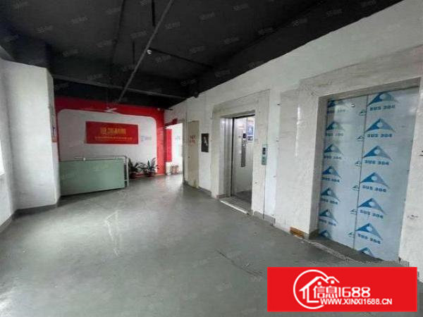 石排谷吓楼上850平厂房出租水电齐全带办公