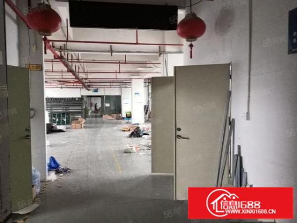 长圳新出厂房楼上1039平方水电齐全随时入住