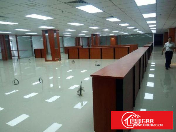 出租长安镇沙头带装修2000平厂房