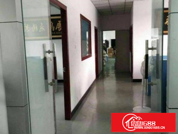 龙岗区山子下路新出楼上450平带办公室装修厂房出租