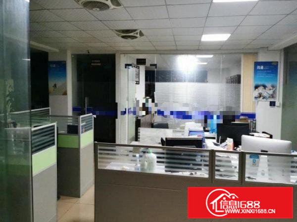 大岭山厚大路边独栋厂房二楼整租