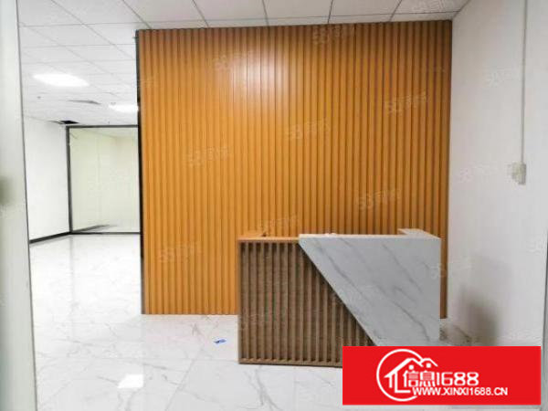 民治万众城主干道边上新出245平米精装办公室21格局