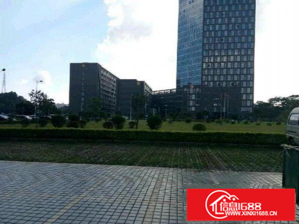 布吉丹竹头丹平快速或物流园附近高新科厂房2000平米