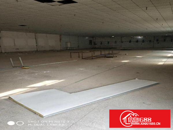 仓库急租!!秋长工业园区5000平厂房