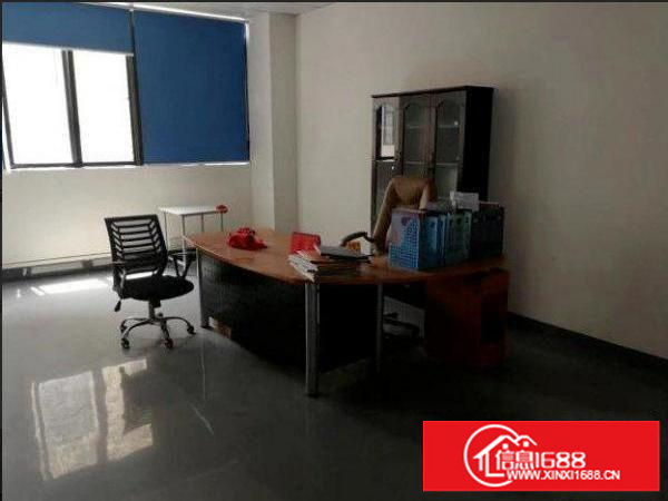 龙岗区坂田标准厂房楼上700平实际面积豪华办公出租