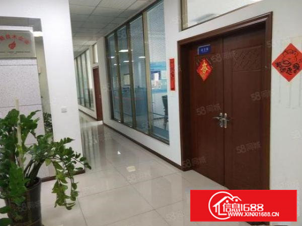 谢岗高速路口附近二楼整层精装修厂房1500平方出租