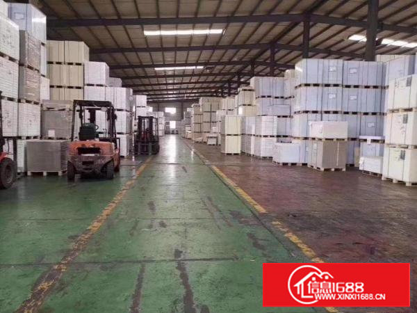 5月搬走，本厂有阁楼，办公室空地大，十几米大货车可进。