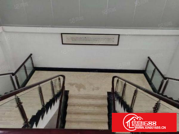 一手业主出租厂房，仓库，办公室价格可面谈使用率大，交通方便