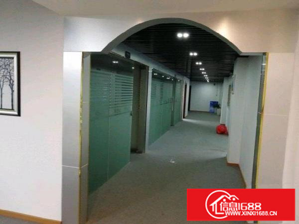 分租出租龙岗宝龙工业城宝清路厂房写字楼500平米