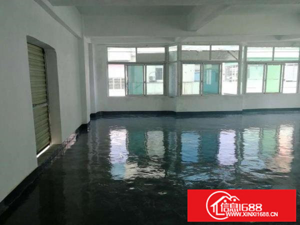 松岗溪头500平精装修厂房出租，公摊小，产证齐