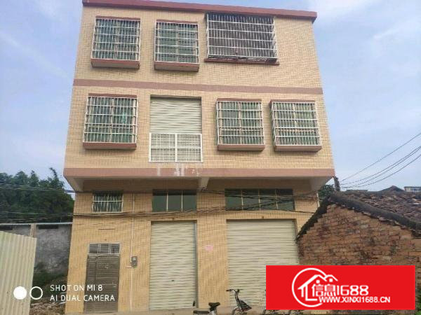 出租独栋厂房附近有空地