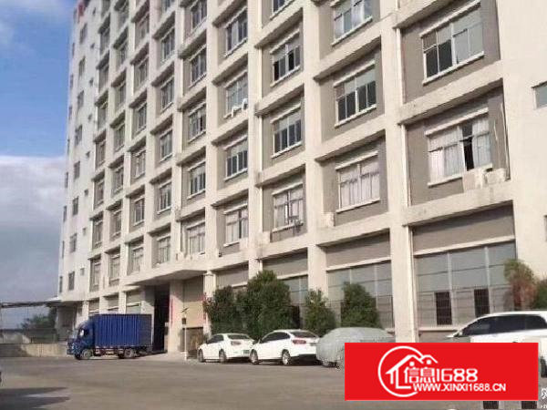 机荷高速附近，在主干道松柏路旁边