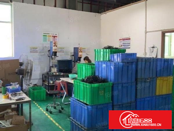 观澜福民楼上350平带办公室.现成行车.吊机口.仓库