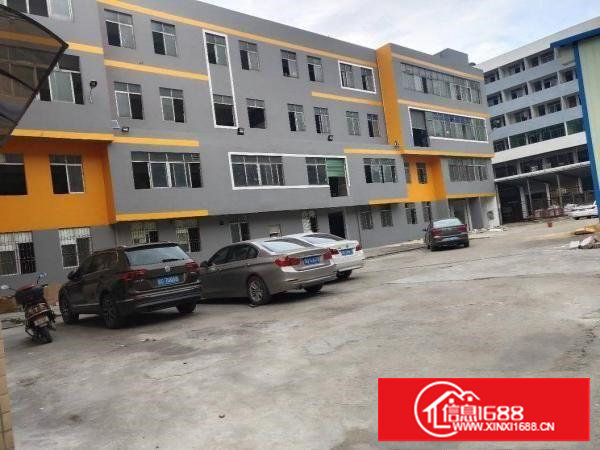 柏地楼上1460平方带现成水电装修出租