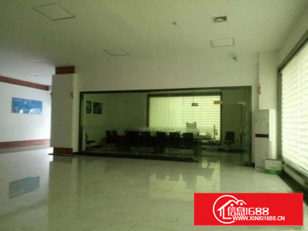 西乡九围或簕竹角工业区带装修厂房一楼1800平米