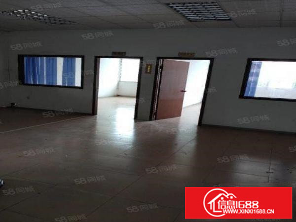 平湖800平方厂房有电梯办公室17元低价租