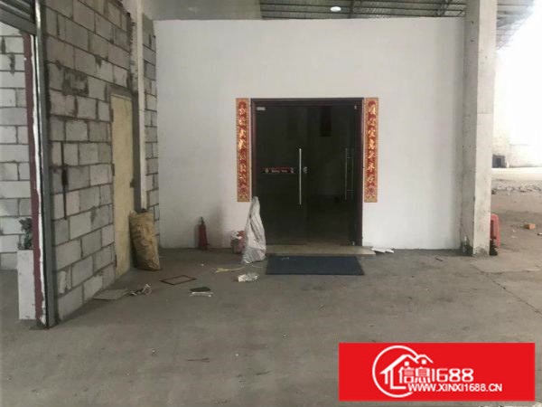 龙东爱南路边单一层砖墙钢构3950平方，滴水7米带红