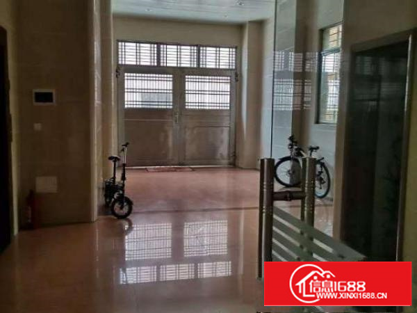 商铺、办公室、仓库、厂房出租（港口大道旁100m）