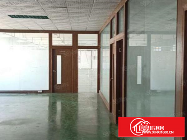 一手房三层独院厂房含宿舍带装修6700平米有大院子可免费使用