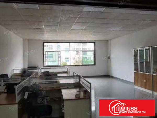 凤岗雁田新出楼上600平米现成水电装修仓库厂房出租可分租