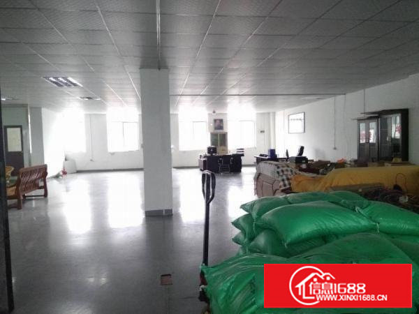 樟木头楼上400平方现成装修厂房出租